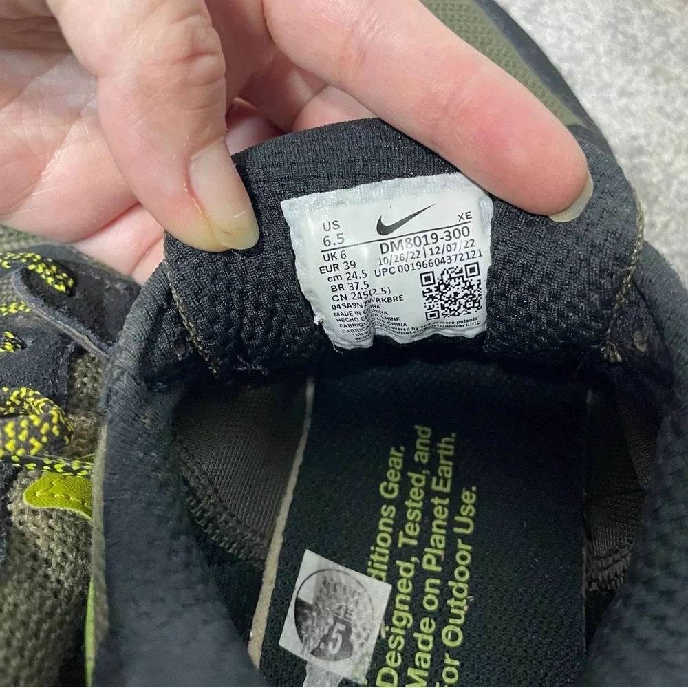 Nike ACG‎ Lowcate Cargo Khaki MossTrail Running Sneaker Men’s 6.5 Women 8